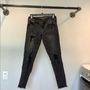 Cropped American Eagle Super Stretch